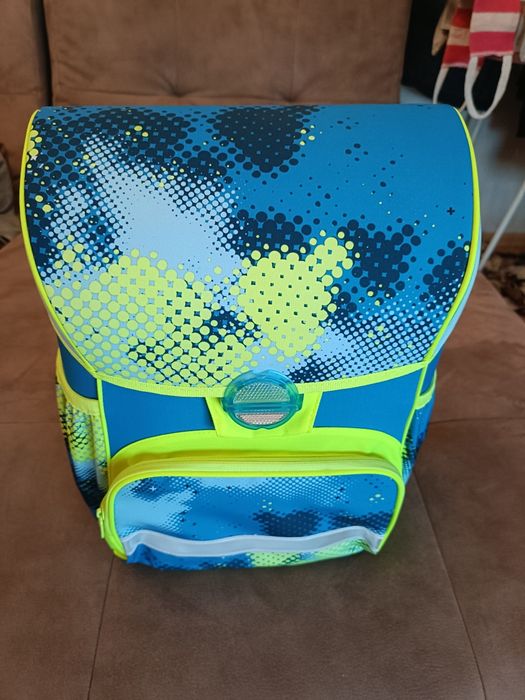 Продам рюкзак шкільний