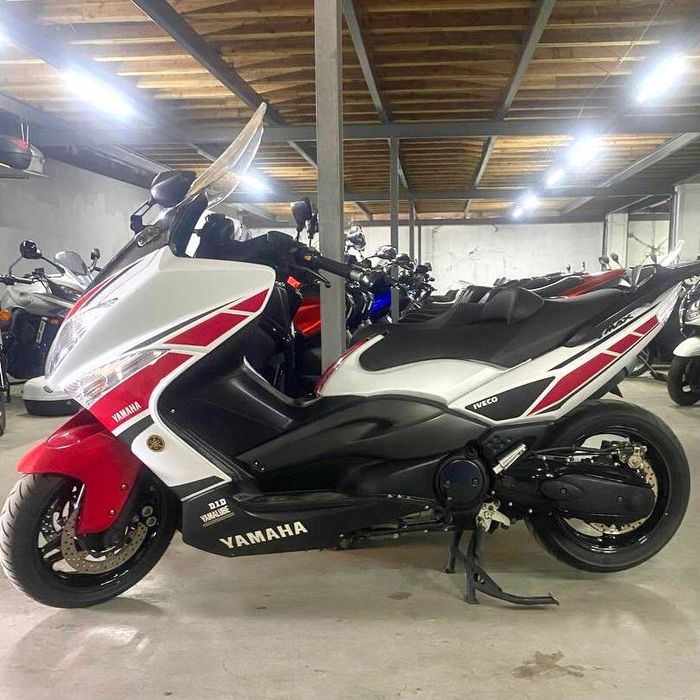 Максі скутер Yamaha T-Max 500 куб. з Японії , без пробігу по Україні