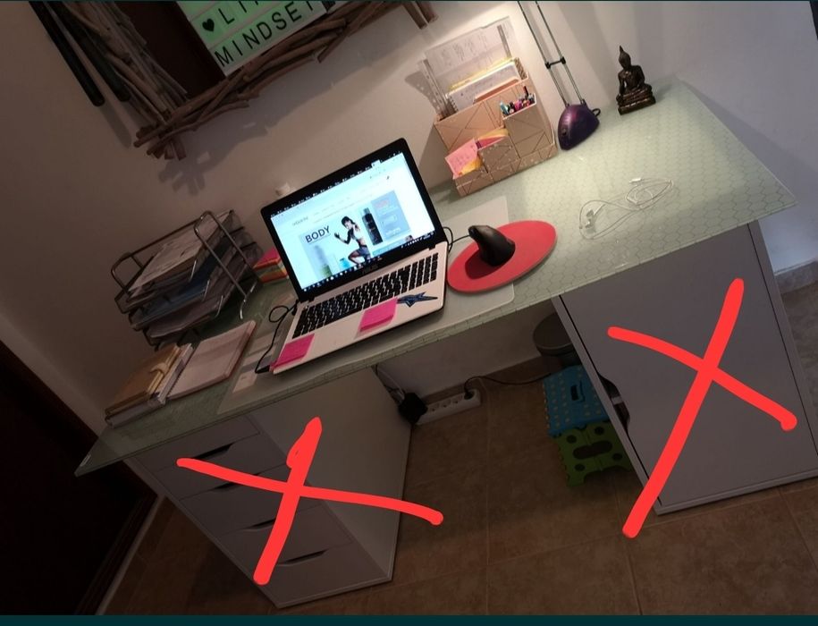 Tampo de vidro para mesa de secretária