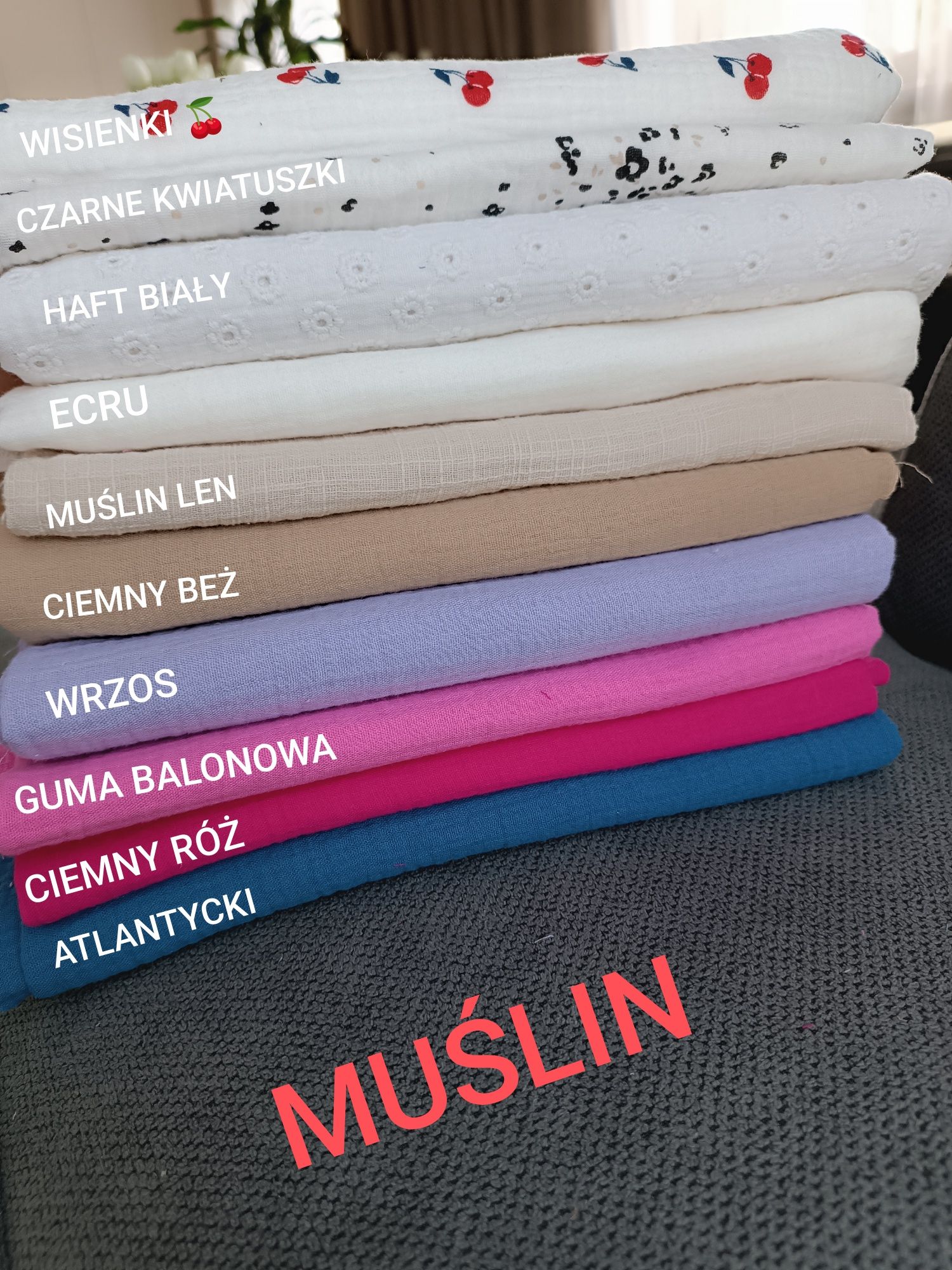 Chustka muślinowa z daszkiem
