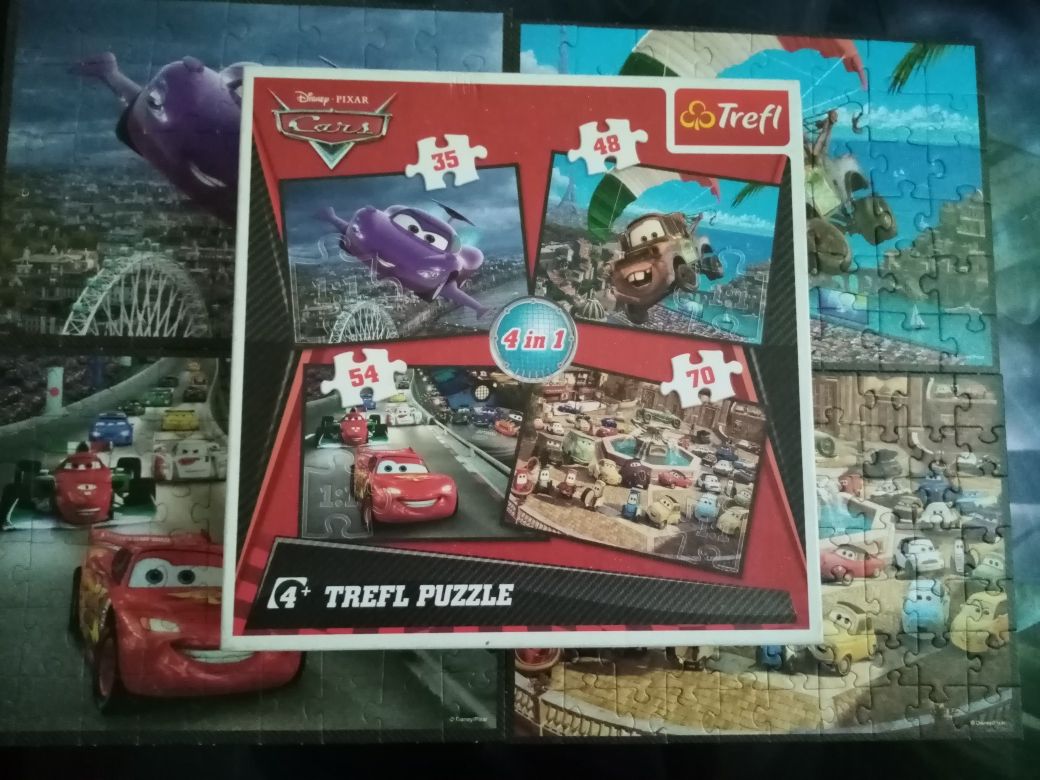 Puzzle cars firmy Trefl