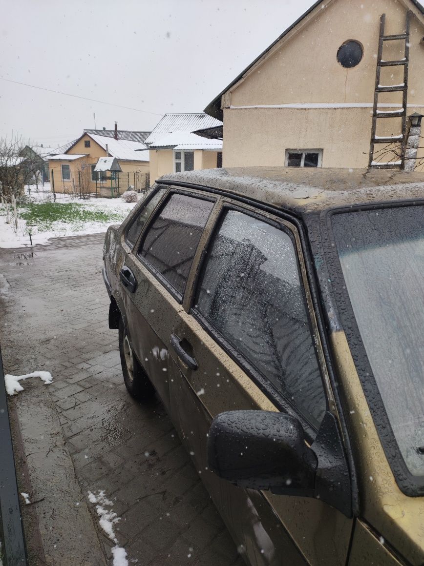 Ваз 21099 Сел поехал