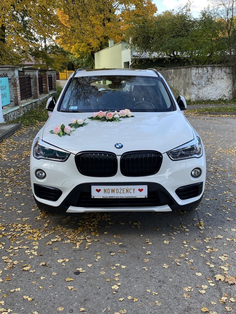 Auta do ślubu BMW X1 m pakiet vip lotniska transport Częstochowa