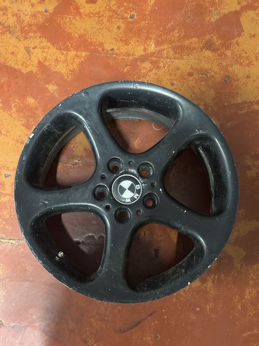 Продаи диски BMW X5  R18