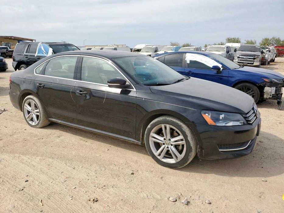 VOLKSWAGEN Passat Se 2014