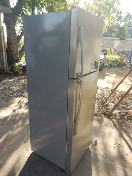 Холодильник "LG "