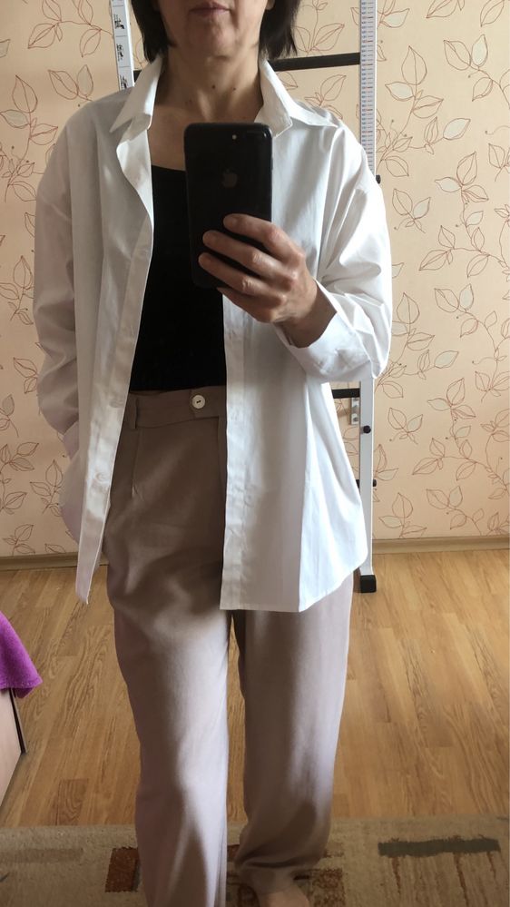 Сорочка жіноча котонова біла