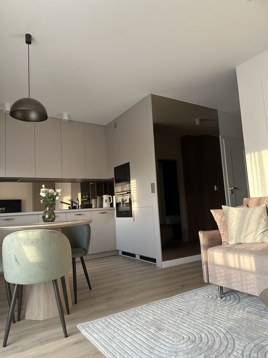 Piękne Mieszkanie/ Klimatyzacja/ Ogrz. Podłogowe/ Dopiewiec