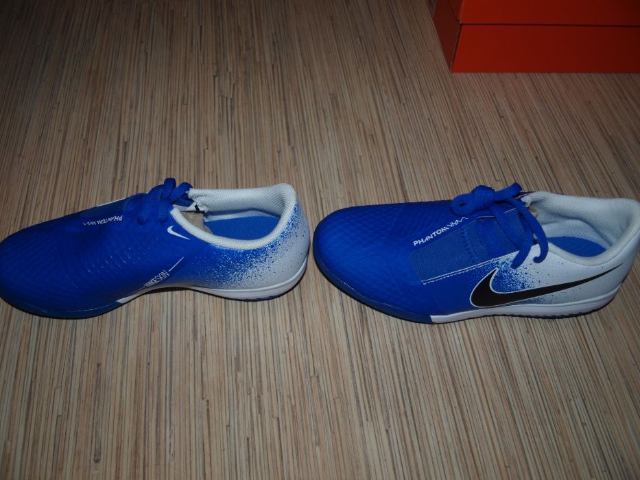 Żwirówki Nike Phantom Venom Academy TF rozmiar 35,5 nowe!!!