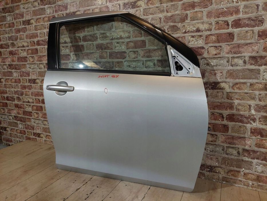 DRZWI PRZÓD PRAWE SUZUKI SWIFT MK7 10/17 5D ROK