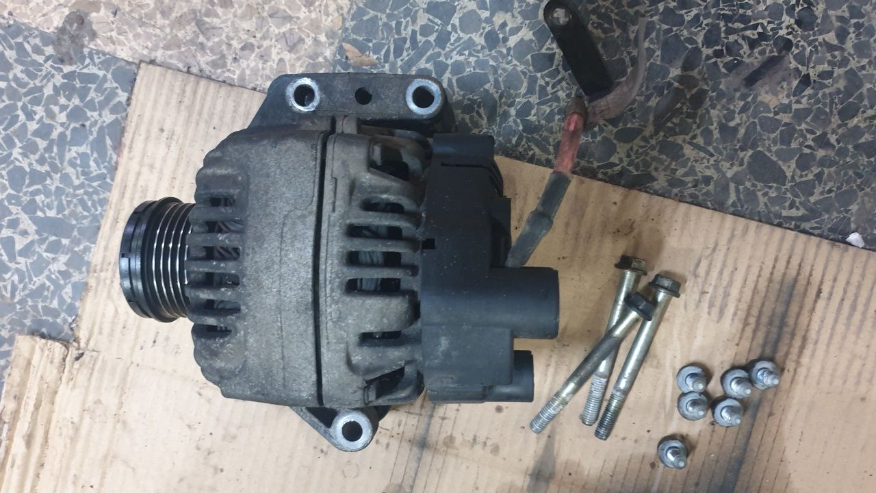 Peças, motor Fiat Punto 1.3 ,Turbo,Cabeça,Alternador,AC,Injetores,etc.