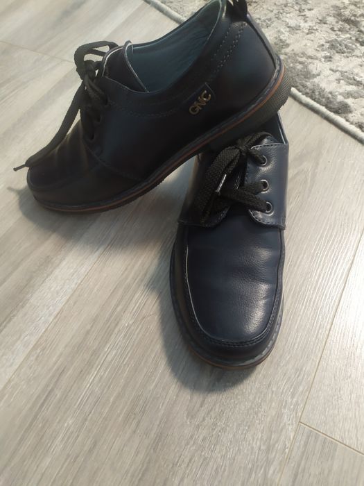 Туфлі для хлопчика 36 р.