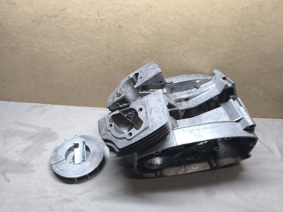 Картера Ява 634, Кришка картера Ява 634 Чезет, Вкладиш Опора Ява 634