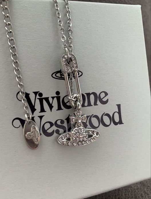 Підвіска Vivienne Westwood