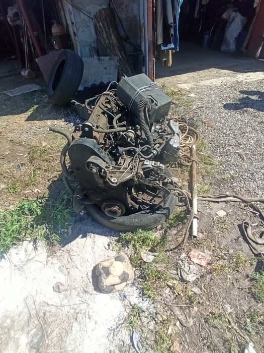 Ситроен ХМ Пежо 2.0 инжектор Двигатель