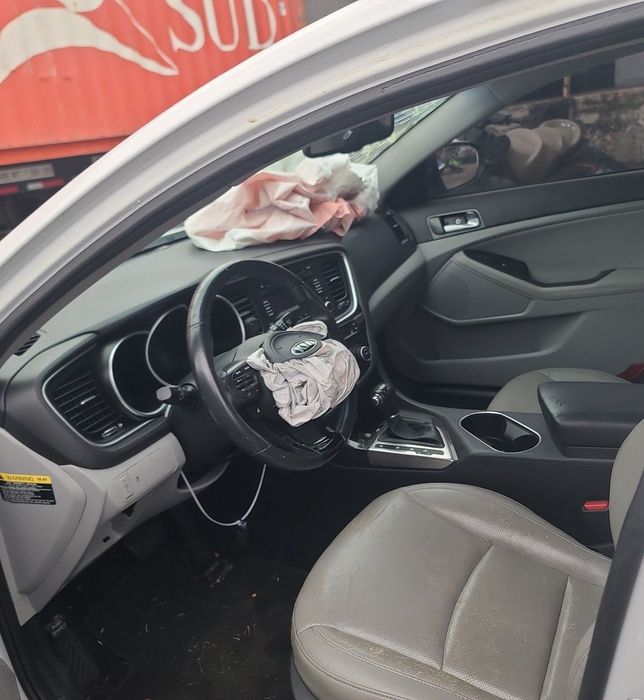 Торпедо стріляна в гарному стані  Kia Optima 2014-2015