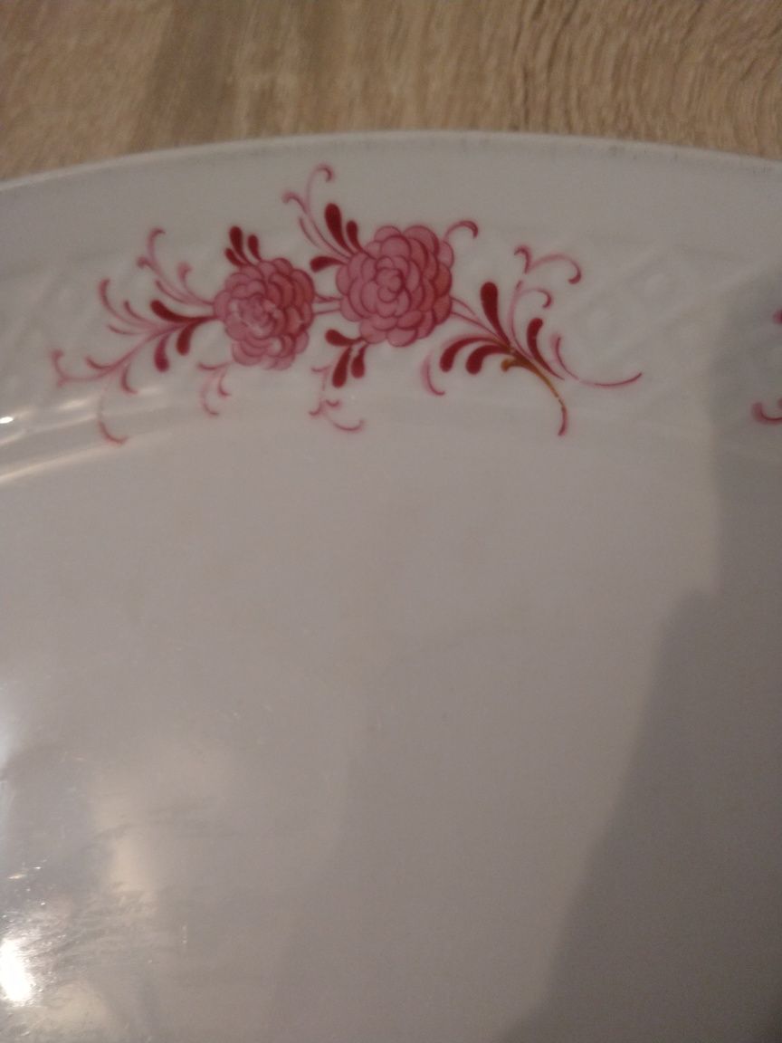 Półmisek w różowe róże 28 cm x 20 cm