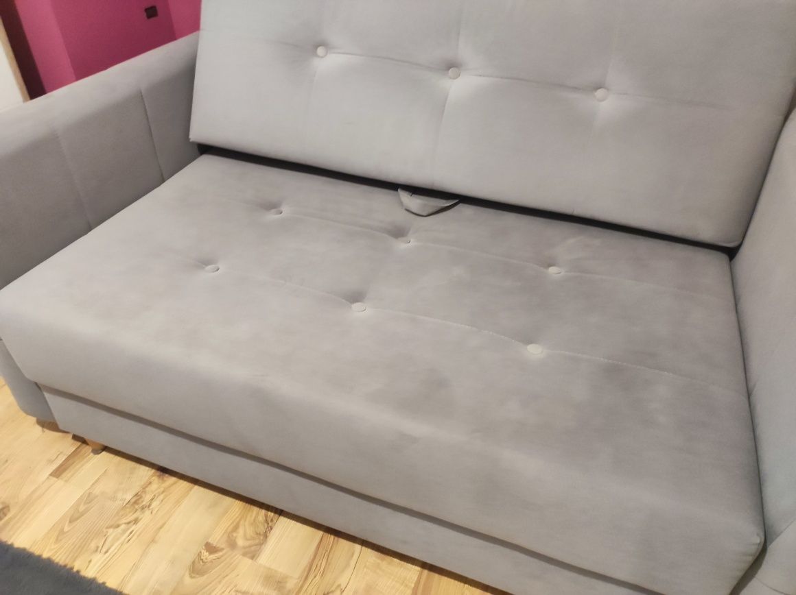 Sofa rozkładana dwuosobowa