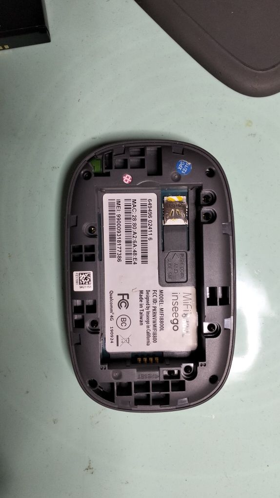 Mifi 8800l router