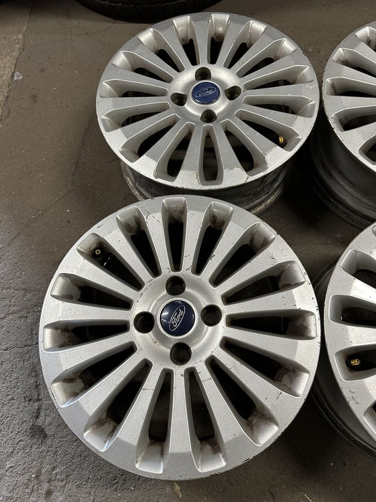 Alufelgi 4x108 16 Ford B Max Fiesta felgi srebrne lato zima