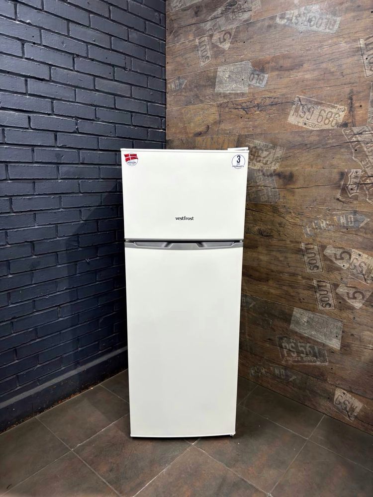 Дешевий Холодильник Б/У Indesit IBS16AA.З Доставкою і Заносом