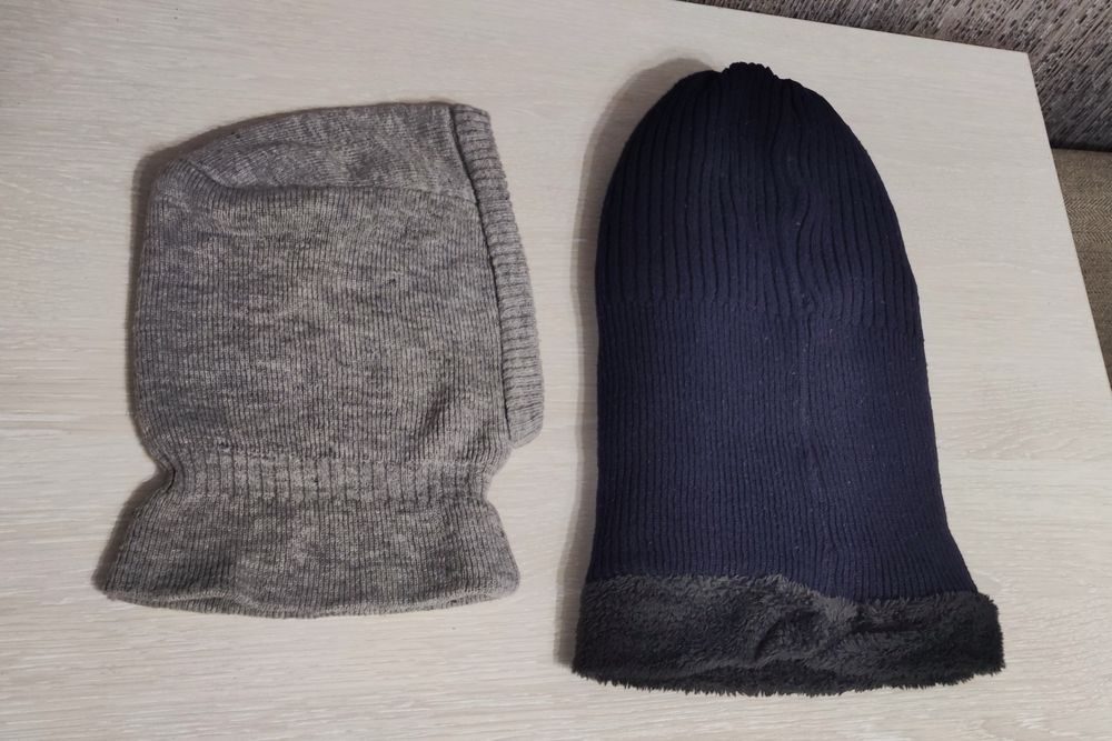 Шапка шлем      .