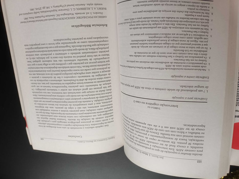 "Terapia Cognitiva na Prática Clínica - Um Manual Prático" Scott et al