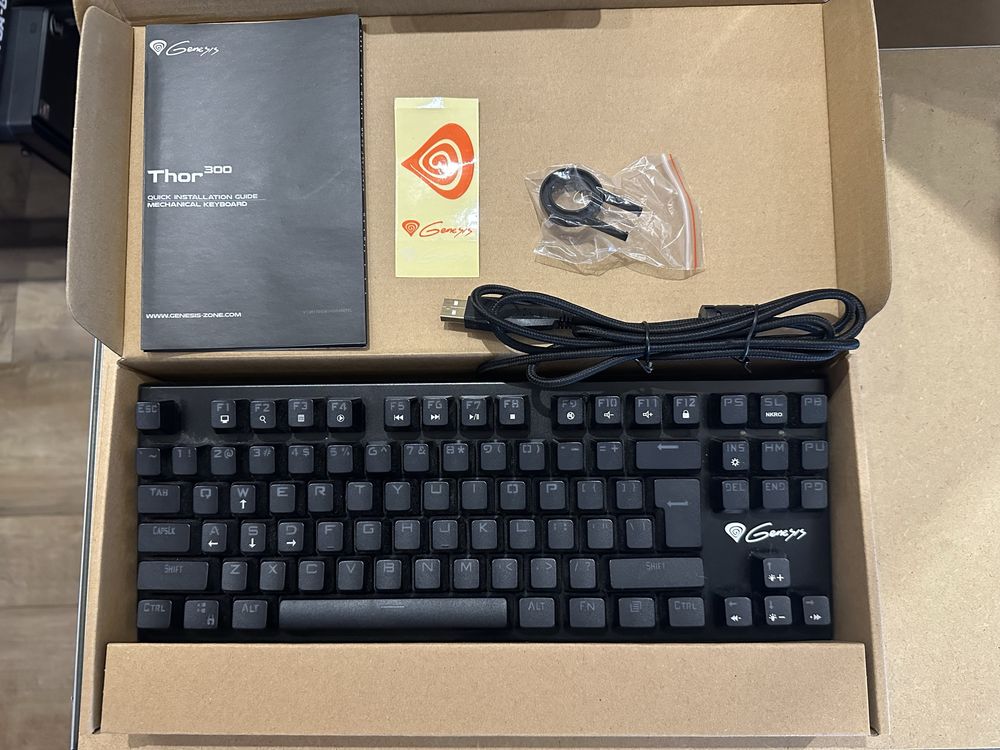 Ogłoszenie Prywatne: Klawiatura Mechaniczna Genesis THOR 300 TKL RGB
