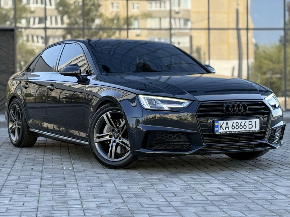 Продам гарну Ауді а4 б9 у комплектації преміум плюс