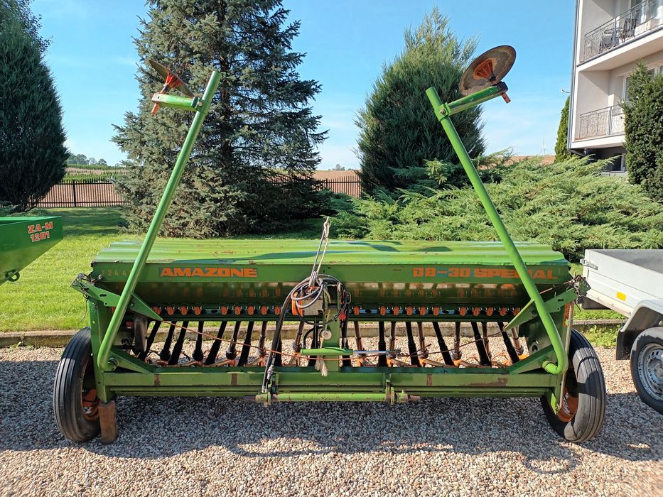 Siewnik Amazone D8 30 Special 3m -Ścieżki- Import DE