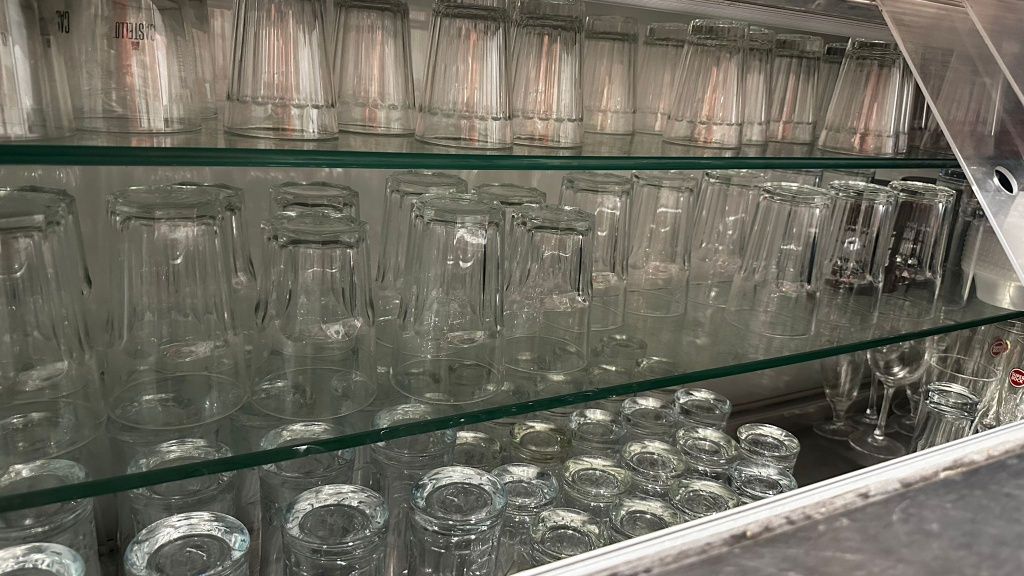 Vitrine Refrigerada Inox – Perfeita para Bar,Restaurante ou lanchonete