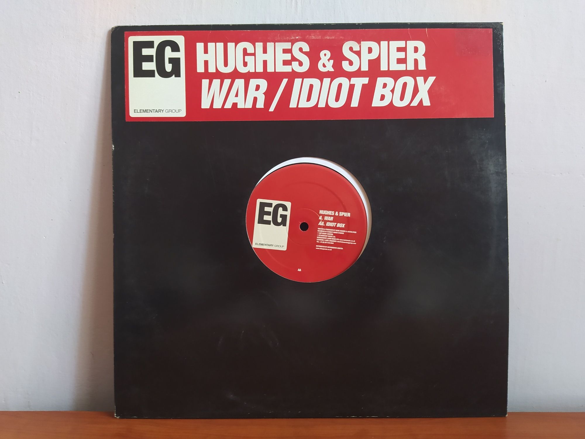 Hughes & Spier - War / Idiot Box |12"