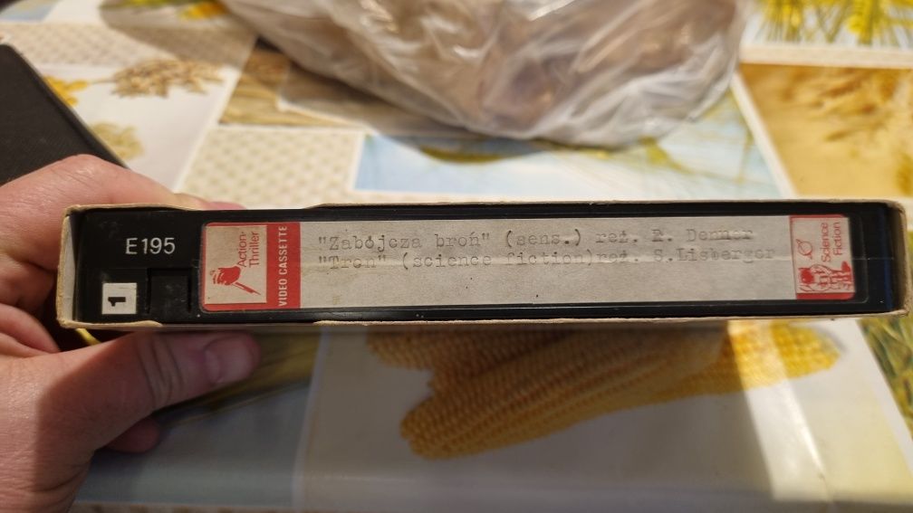 Stare kasety VHS 20 sztuk PRL