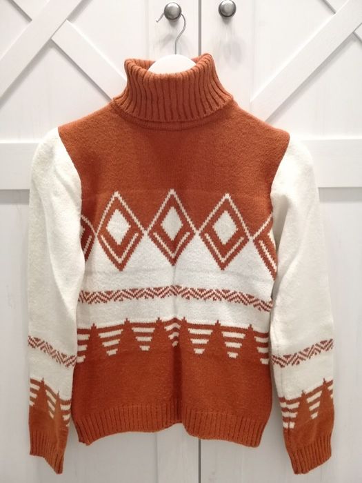 Свитер р-р S