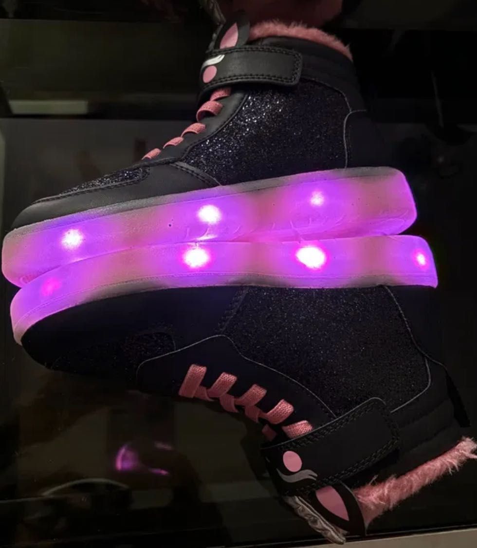 Jednorożec, unicorn buty led, świecąca podeszwa OCIEPLANE nowe 32