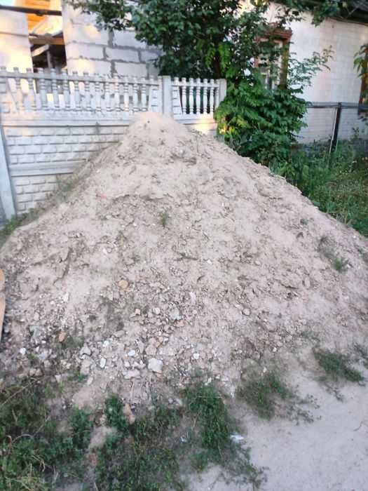 Грунт насипний. Самовивіз, безкоштовно