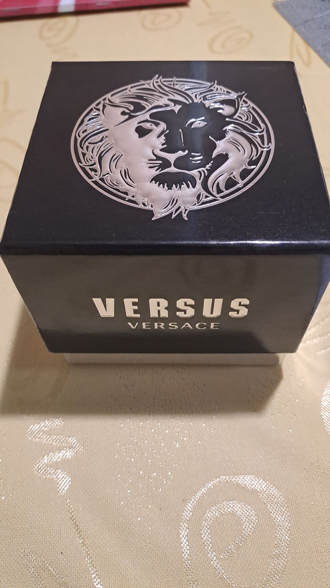 Zegarek Versus Versace VSP880818