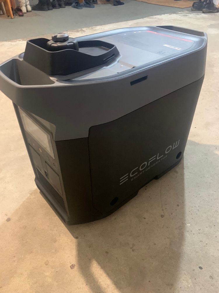 Інверторний бензиновий генератор EcoFlow EFG100