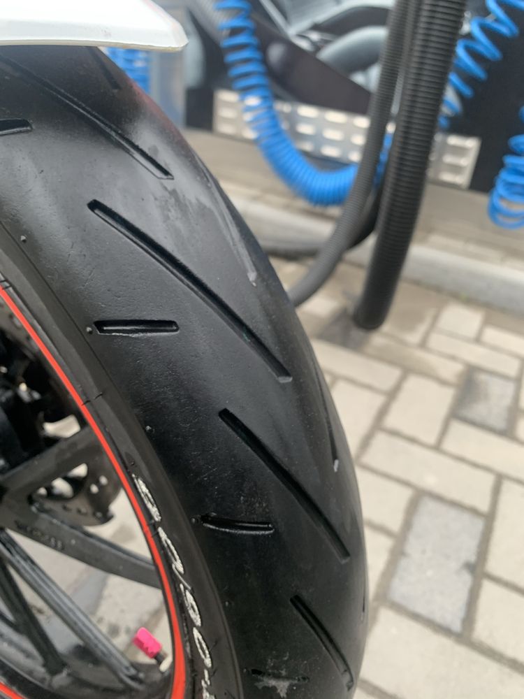 Spark sp200r 28///