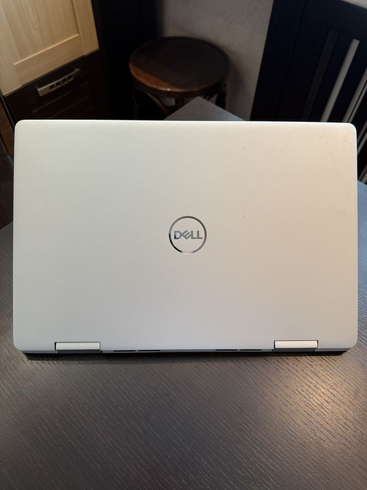 Dell inspiron 15“7586 2in1 Touch/ i5-8265U/ 16GB/ 512SGB SSD/