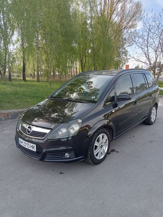 Опель зафіра 1.6  газ бензин