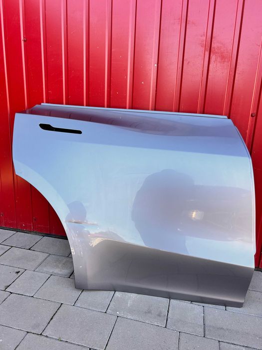 Дверка двері задні Tesla Model Y Тесла Модель У 2019-2024