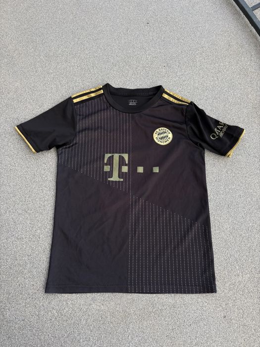 lewandowski bayern monachium adidas