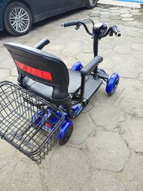 Wózek inwalidzki skuter elektryczny składany
