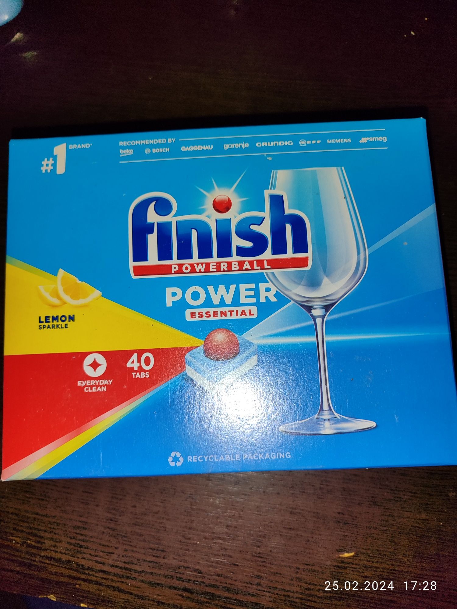 Таблетки Finish Power  лимон 40шт. для посудомийної машини