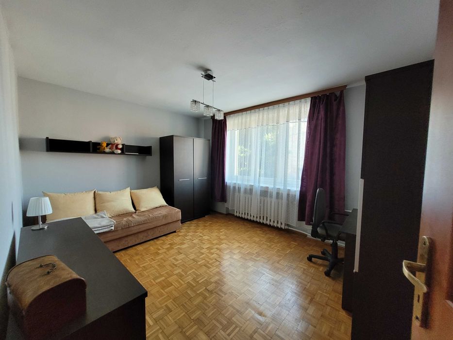 Dom piętrowy z garażem, dużą piwnicą i strychem, ul. Limanowskiego