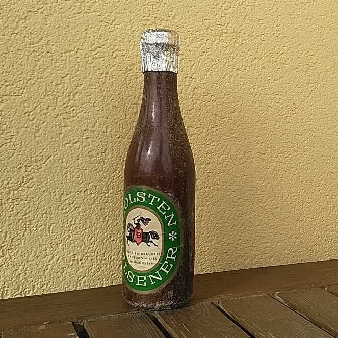 Vela antiga (garrafa de cerveja) anos 60