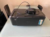 impressora HP Deskjet F4580 (também fotocopiadora e scanner)