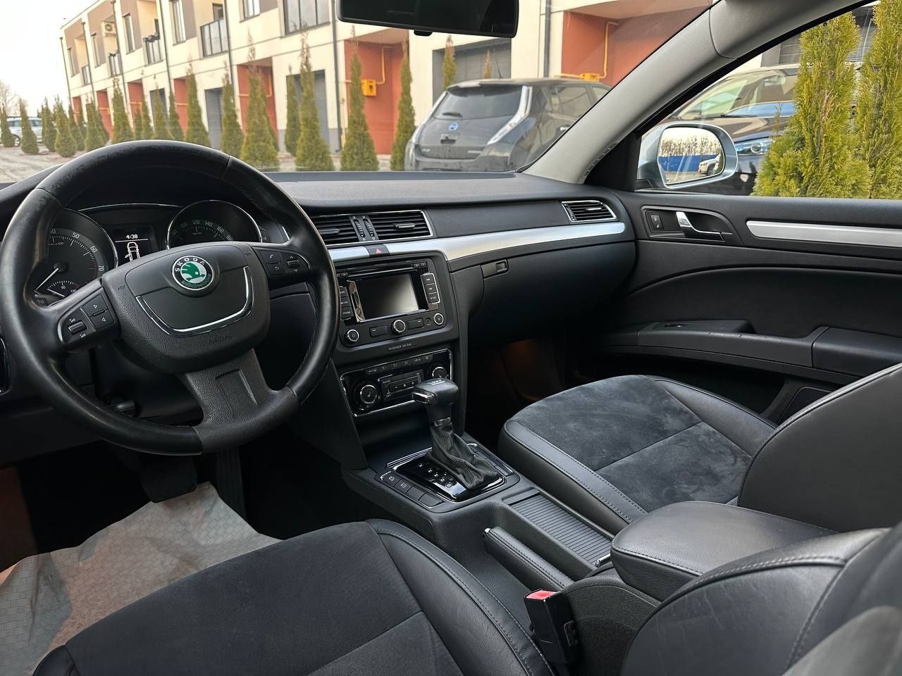 Skoda superb 2.0 tsi 2011