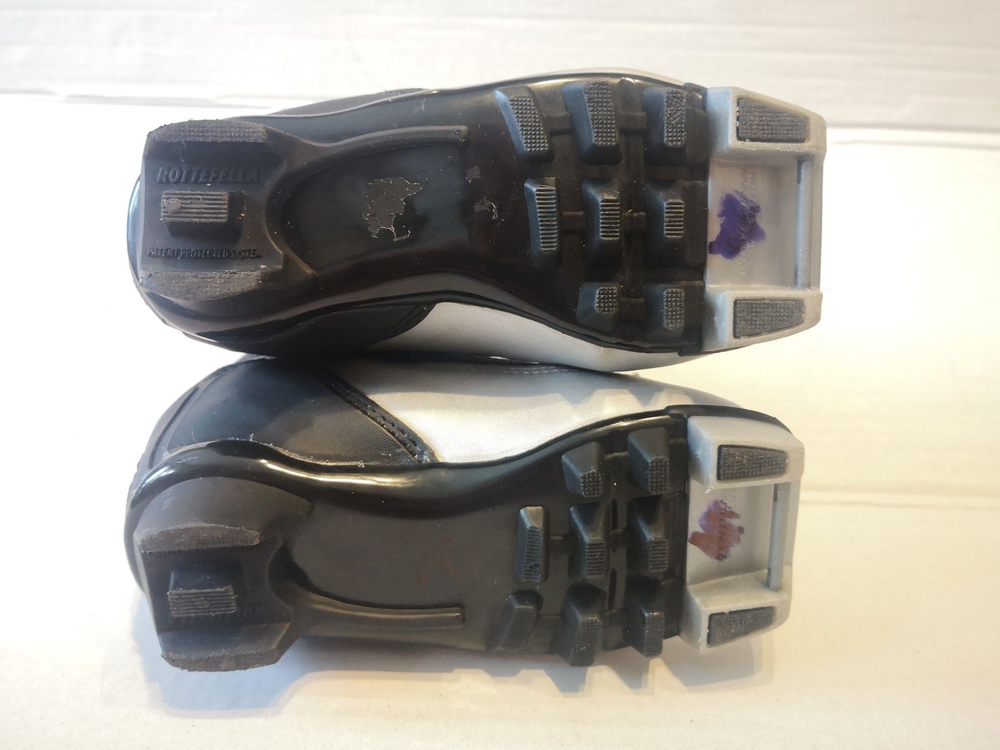 Buty biegowe dla dziecka Alpina T10JR Junior EU 26, 17 cm NNN